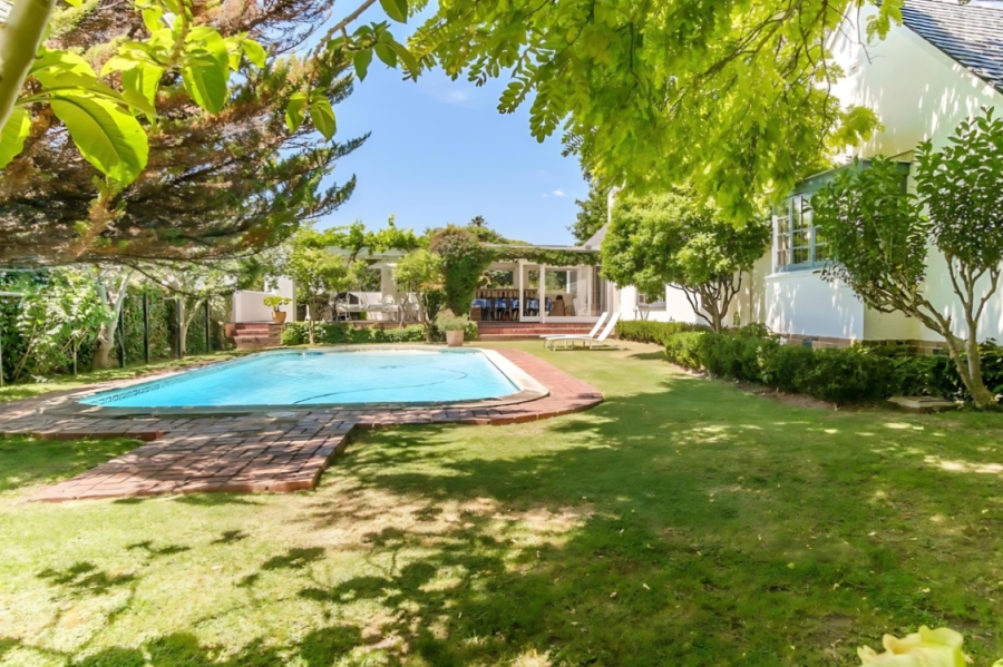 5 Bedroom Property for Sale in Kenilworth Upper Western Cape